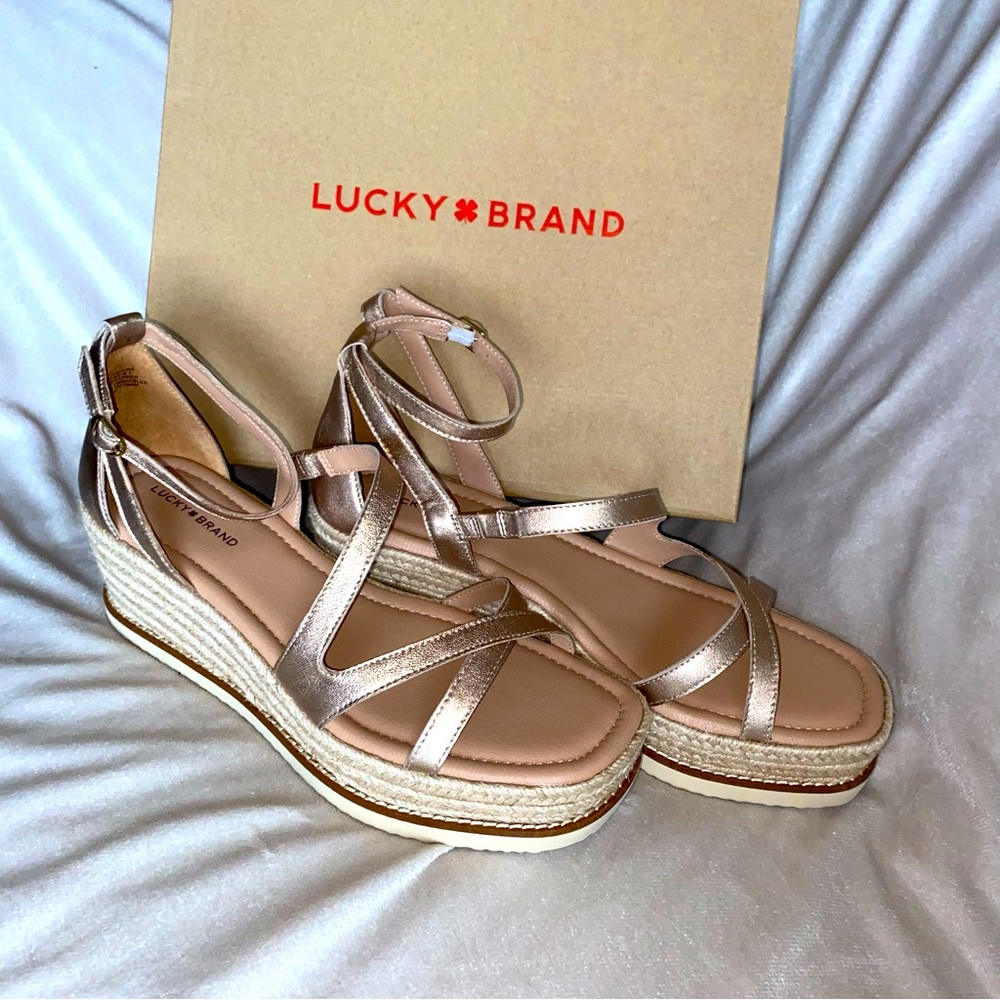 Lucky Brand metallic rose gold espadrille wedge sandals